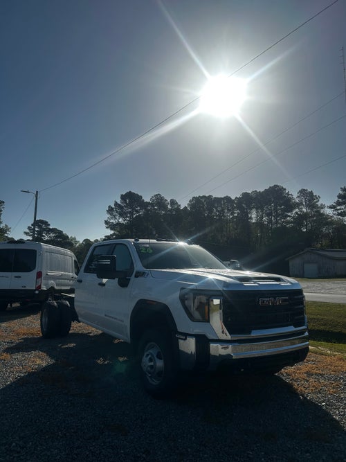 2026 GMC Sierra 3500 HD Chassis Cab Pro