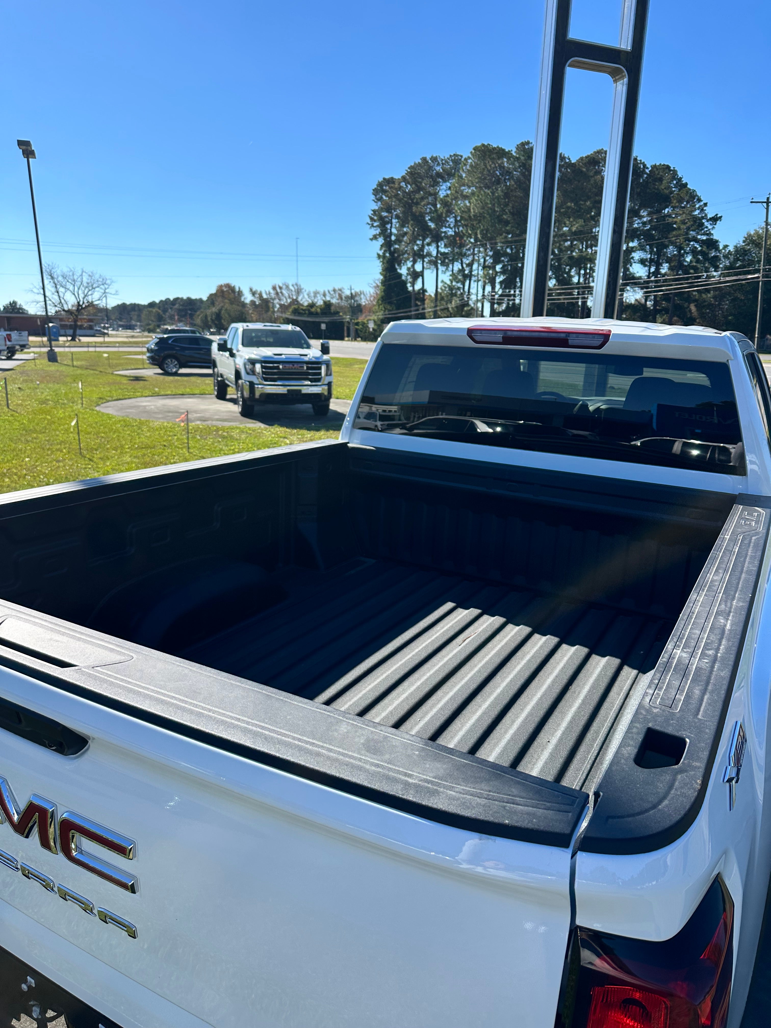 2025 GMC Sierra 2500 HD Pro