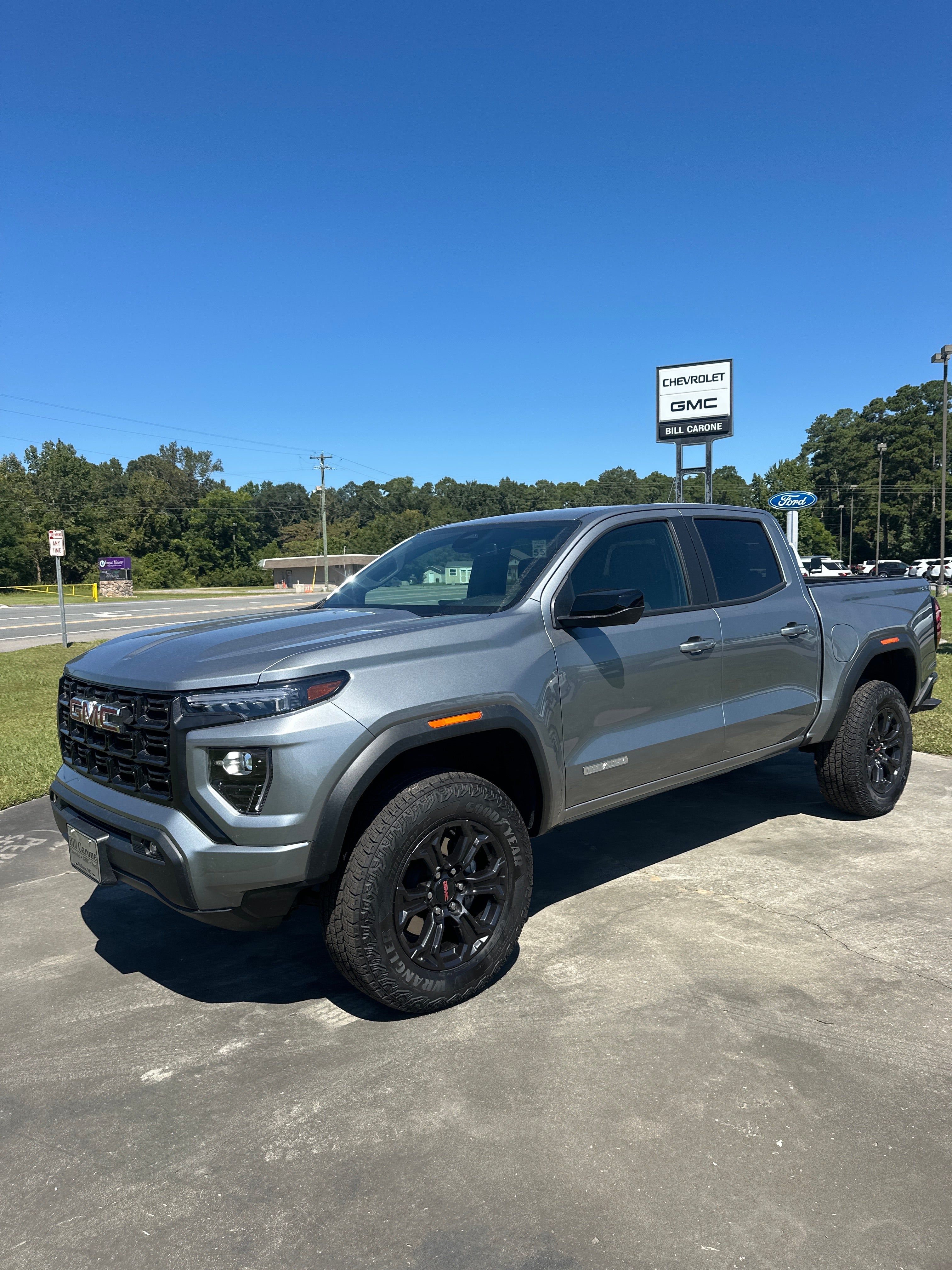 2025 GMC Canyon Elevation