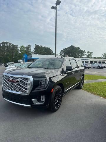 2022 GMC Yukon Denali AWD's photo