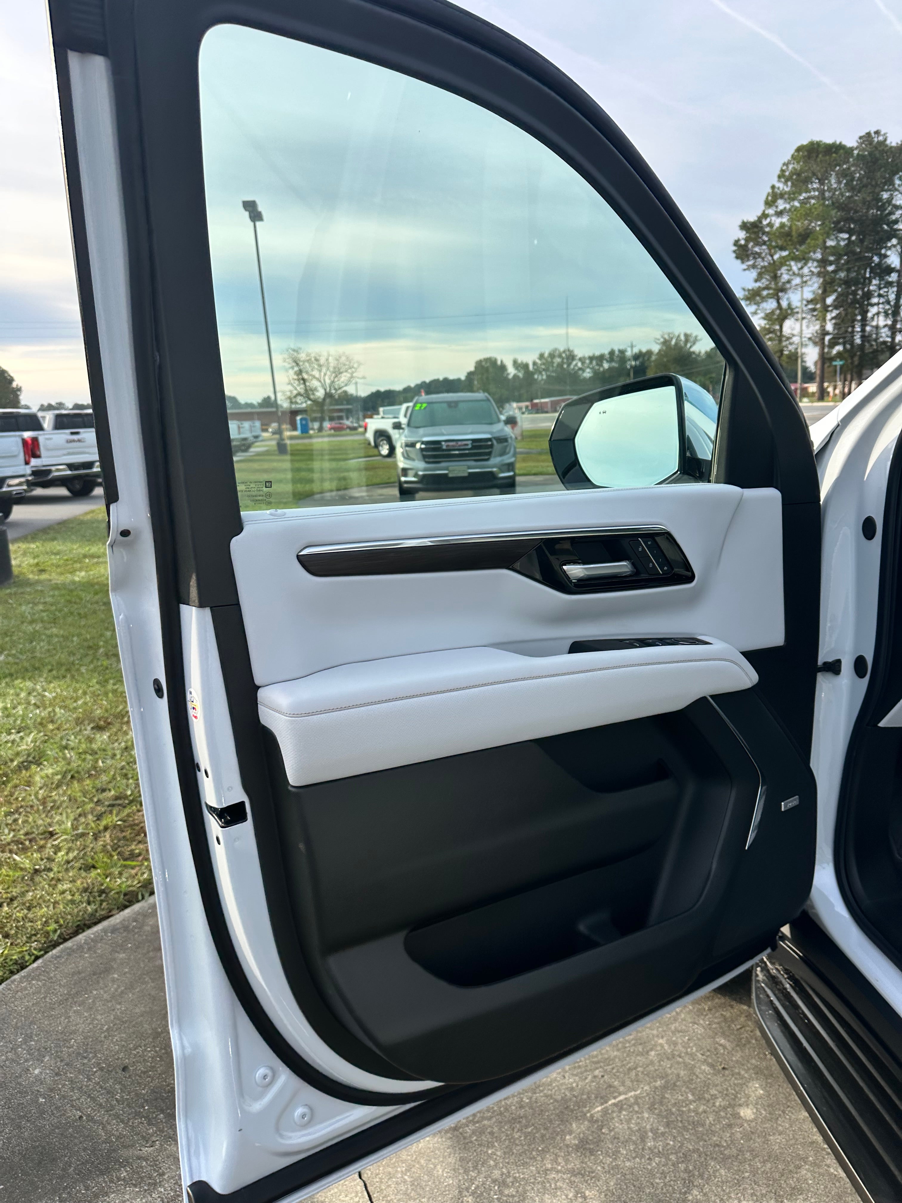 2027 Chevrolet Suburban Premier